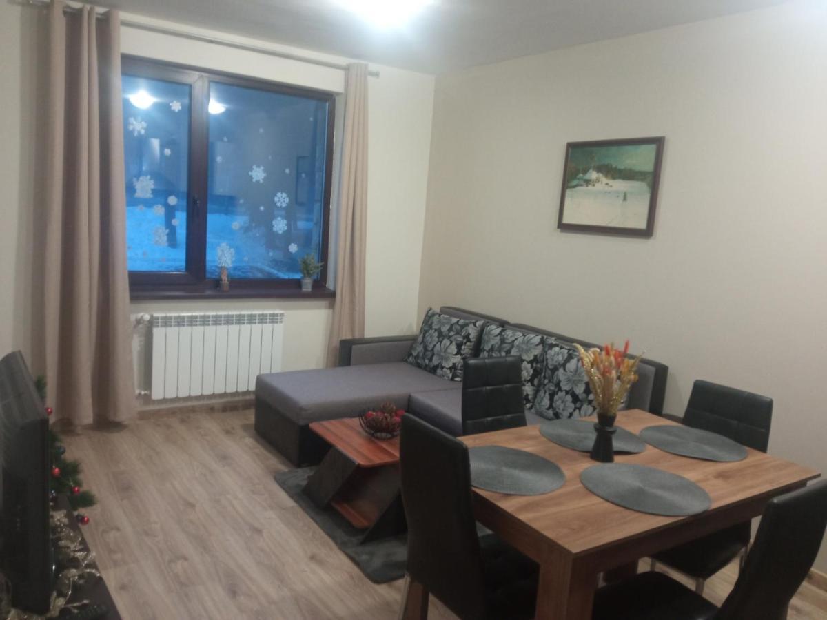 Apartment E23 Borovets Gardens ภายนอก รูปภาพ